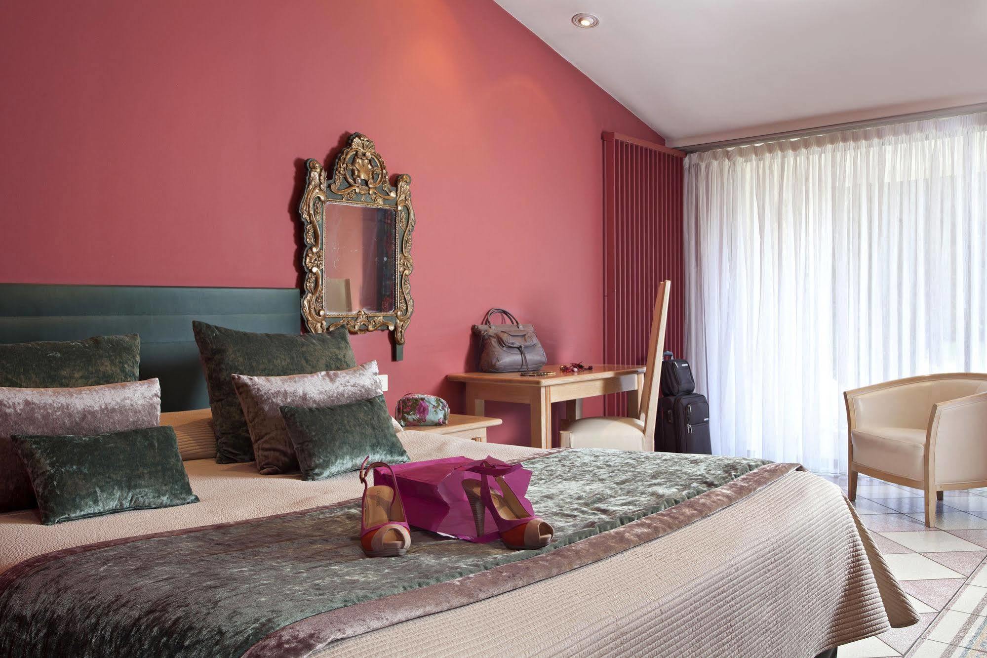Relais Du Bois Saint Georges - Hotel De Charme ساتْ المظهر الخارجي الصورة